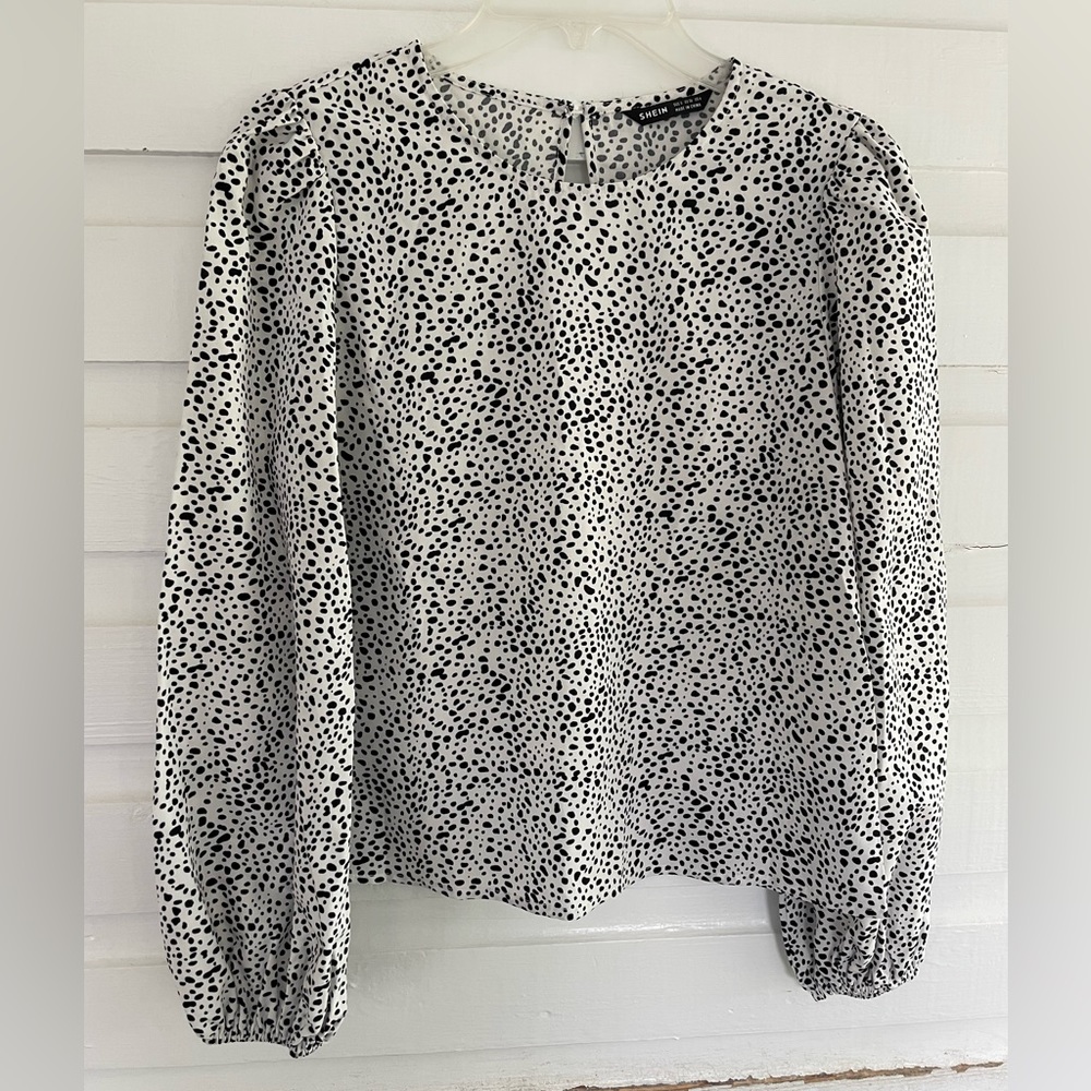 Shein Black & White Snow Leopard Print Long Sleeve Blouse Top Size S